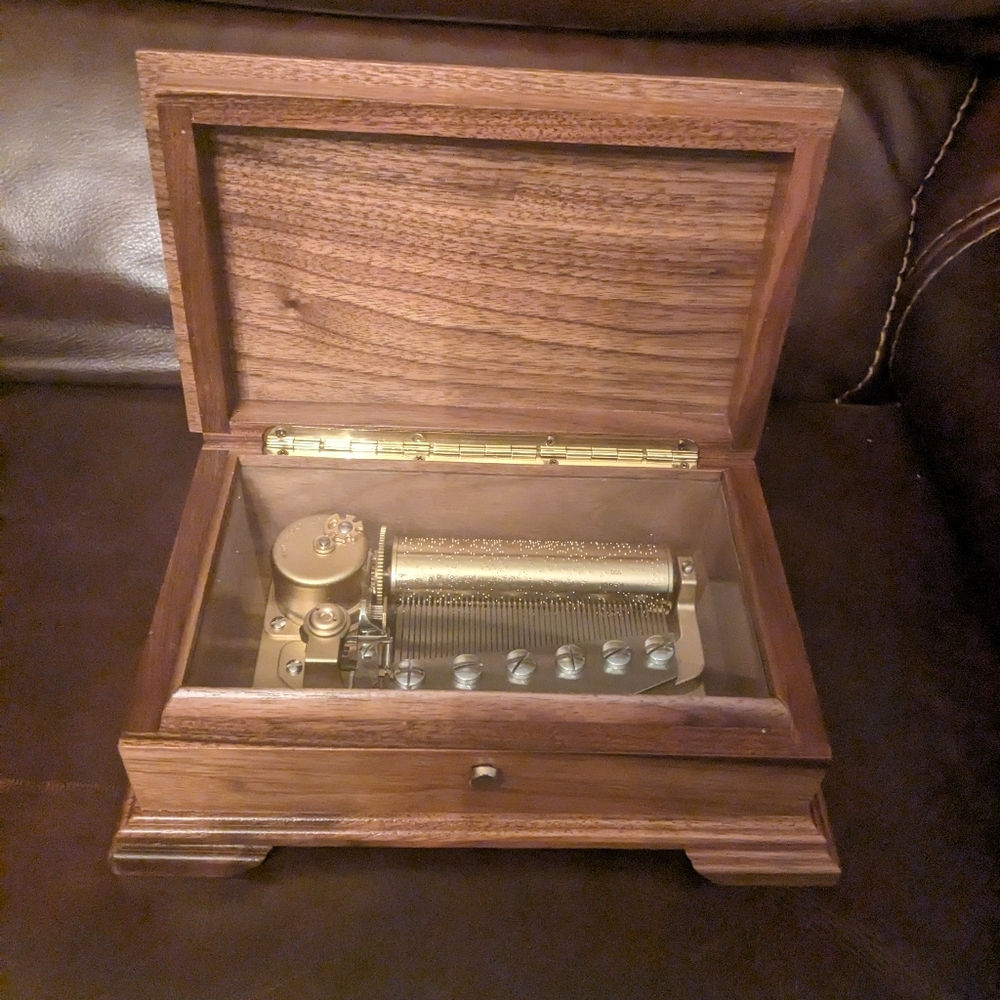 Sankyo Music Box Orpheus 50-Note Vivaldi Springtime from The Four Seasons